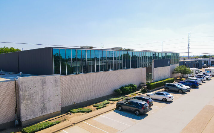 Pictures of Industrial property located at 1330 Conant St., Dallas, TX 75207 for lease - image #1