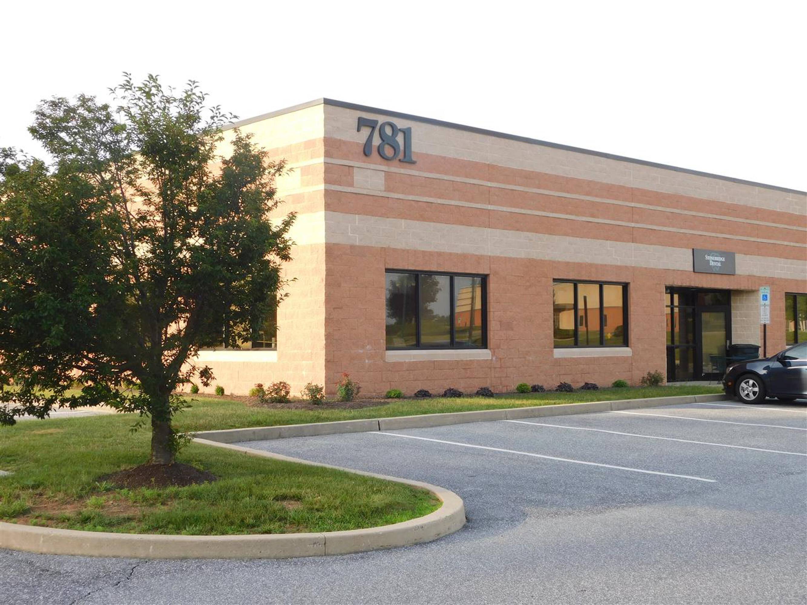 781 Far Hills Dr, New Freedom, PA 17349