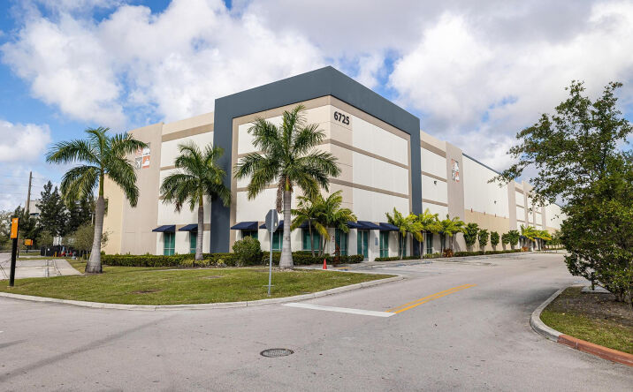 Pictures of Industrial property located at 6725 NW 36th St, Miami, FL 33166 for lease - image #1