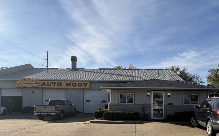 Pictures of Industrial property located at 1815 16th Ave SW, Cedar Rapids, IA 52404 for lease - image #1