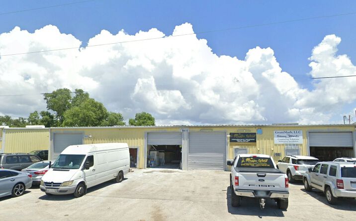 Pictures of Industrial property located at 5830-5850 Houchin St, Naples, FL 34109 for lease - image #1