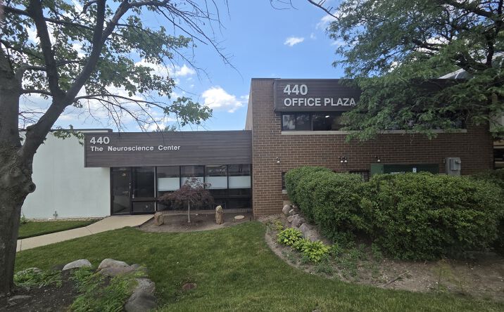 Pictures of Office, Industrial property located at 440 Lake Cook Rd, Deerfield, IL 60015 for lease - image #1