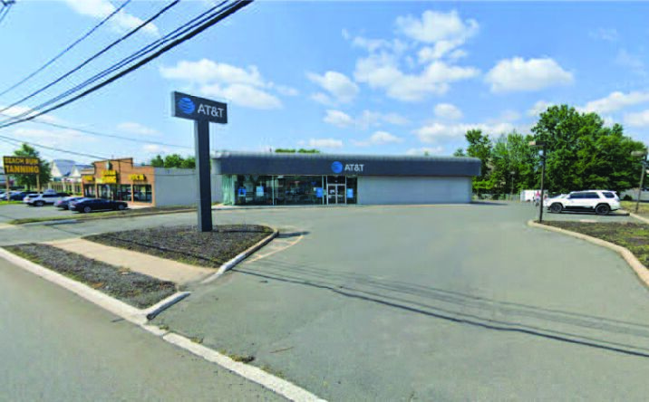Pictures of Retail property located at 277 Route 18, East Brunswick, NJ 08816 for lease - image #1
