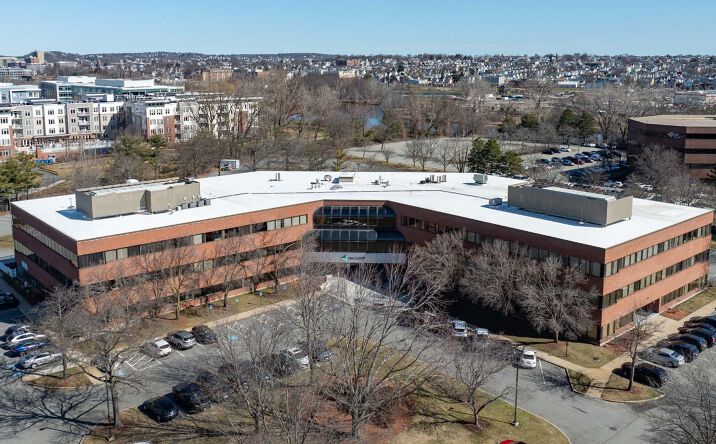 Pictures of Office property located at 10 Cabot Rd, Medford, MA 02155 for lease - image #1