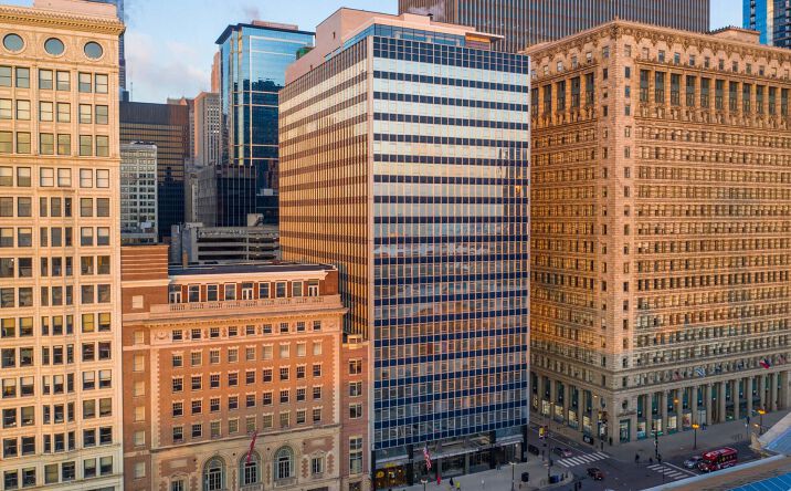 Pictures of Office property located at 200 S Michigan Ave, Chicago, IL 60604 for lease - image #1