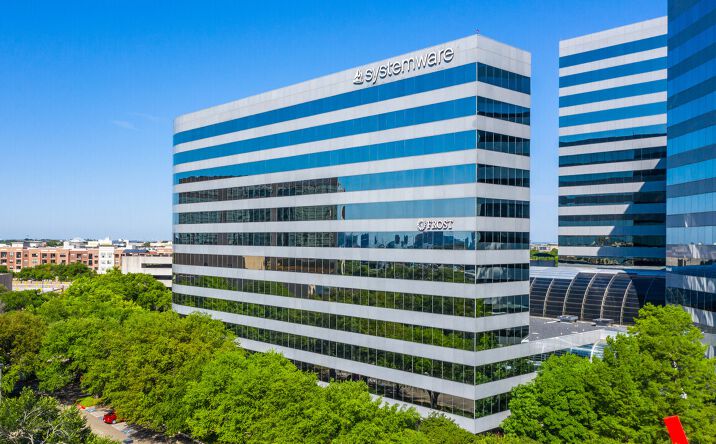 Pictures of Office property located at 15301 Dallas Pkwy, Addison, TX 75001 for lease - image #1