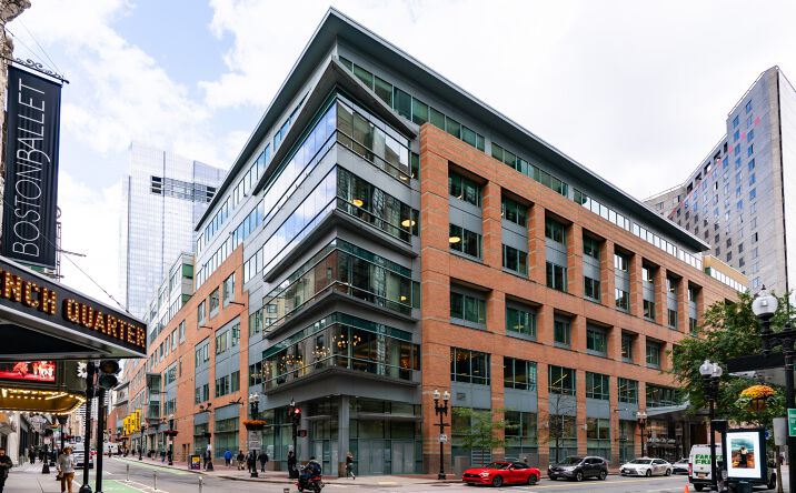 Pictures of Office property located at 2 Avenue de Lafayette, Boston, MA 02111 for lease - image #1