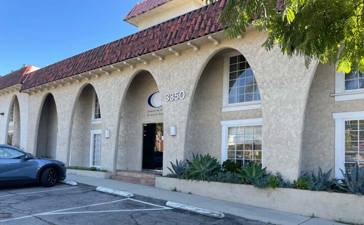 Pictures of Office property located at 3350 Barham Blvd, Los Angeles, CA 90068 for lease - image #1