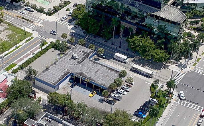 Pictures of Retail property located at 11 N Andrews Ave, Fort Lauderdale, FL 33301 for lease - image #1