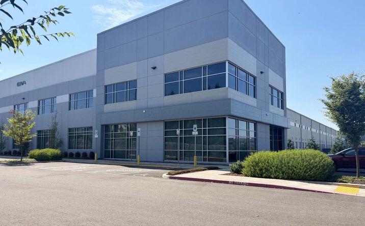 Pictures of Industrial property located at 21150 SW Cipole Rd, Tualatin, OR 97062 for lease - image #1