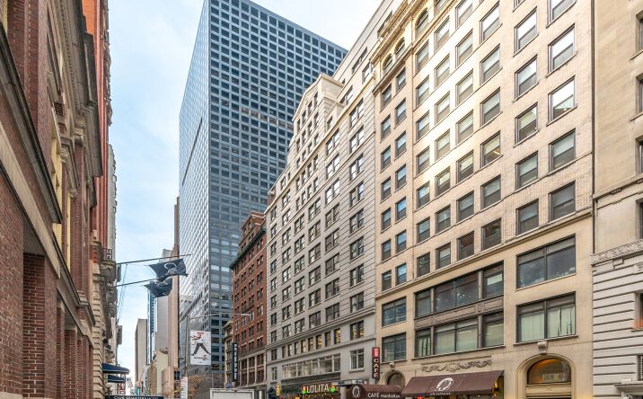 Pictures of Office property located at 45 W 45th St, New York, NY 10036 for lease - image #1