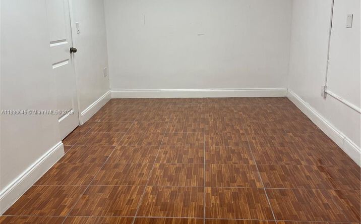 Pictures of Retail, Office property located at 10824 NW 7th Ave, Miami, FL 33168 for lease - image #1
