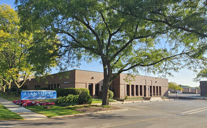 Pictures of Office property located at 825 N Cass Ave, Westmont, IL 60559 for lease - image #1