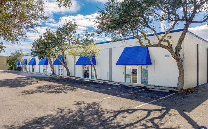 Pictures of Industrial property located at 2510 - 2550 Kirby Cir NE, Palm Bay, FL 32905 for lease - image #1