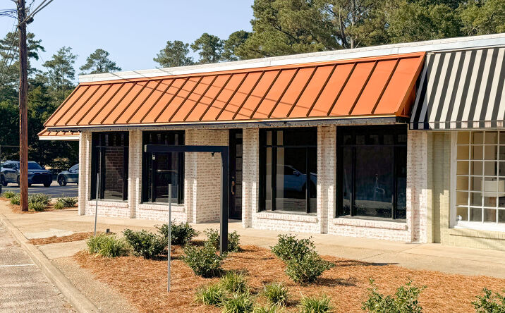 Pictures of Retail property located at 3239 Old Bay Springs Rd, Laurel, MS 39440 for lease - image #1