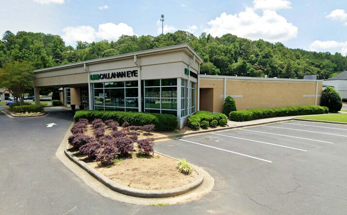 Pictures of Office property located at 3143 Pelham Pkwy, Pelham, AL 35124 for lease - image #1