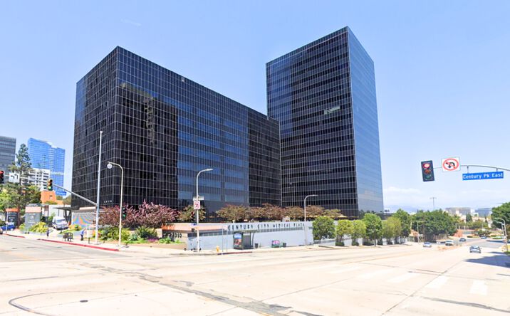 Pictures of Office property located at 2080 Century Park E, Los Angeles, CA 90067 for lease - image #1