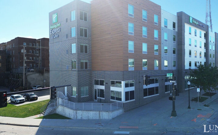 Pictures of Retail property located at 2431 Farnam St, Omaha, NE 68102 for lease - image #1