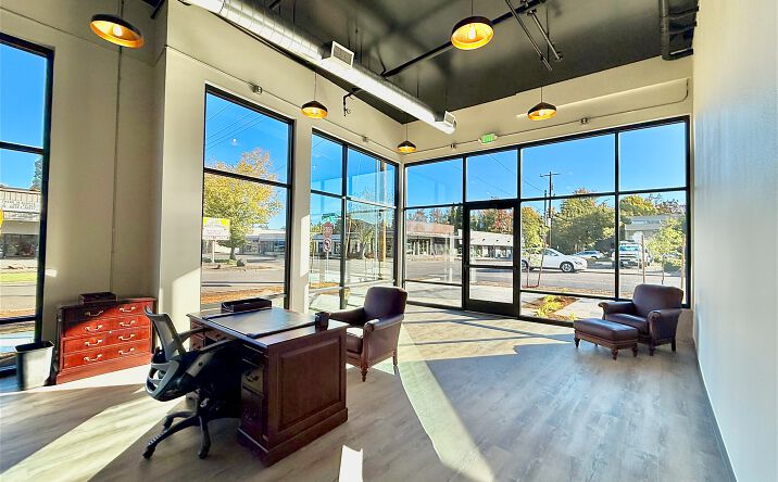 Pictures of Retail, Office property located at 120 Bush St S, Salem, OR 97302 for lease - image #1