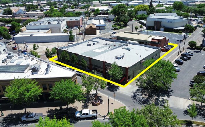 Pictures of Retail, Industrial property located at 250 Market St, Turlock, CA 95380 for lease - image #1