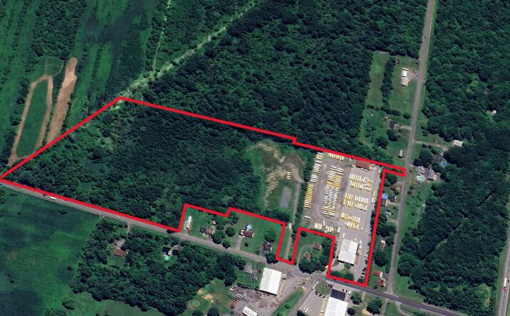 Pictures of Industrial property located at 7770 Lakeport Rd, Chittenango, NY 13037 for lease - image #1