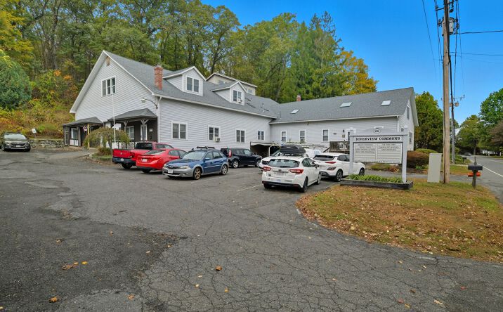 Pictures of Office property located at 131 Main St, Hatfield, MA 01038 for lease - image #1