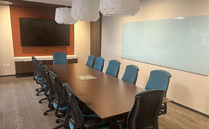 Pictures of Office property located at 125 E John W Carpenter Fwy, Irving, TX 75062 for lease - image #1