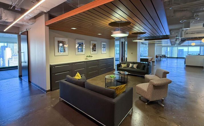 Pictures of Office property located at 444 N Michigan Ave, Chicago, IL 60611 for lease - image #1