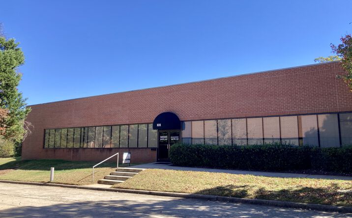 Pictures of Office property located at 4253 Piedmont Pkwy, Greensboro, NC 27410 for lease - image #1
