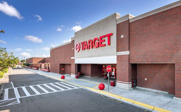 Pictures of Retail property located at 10500 Ulmerton Rd, Largo, FL 33771 for lease - image #1