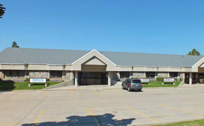 Pictures of Office property located at 352 S 200 W, Farmington, UT 84025 for lease - image #1