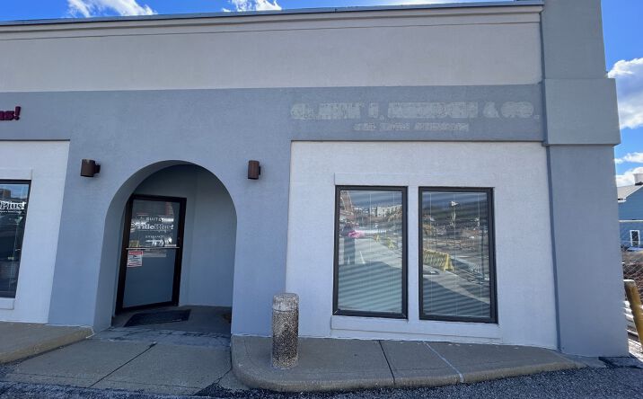 Pictures of Office property located at 328 S Walnut St, Bloomington, IN 47401 for lease - image #1