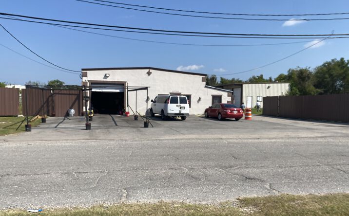 Pictures of Industrial property located at 4401 Read Blvd, New Orleans, LA 70127 for lease - image #1