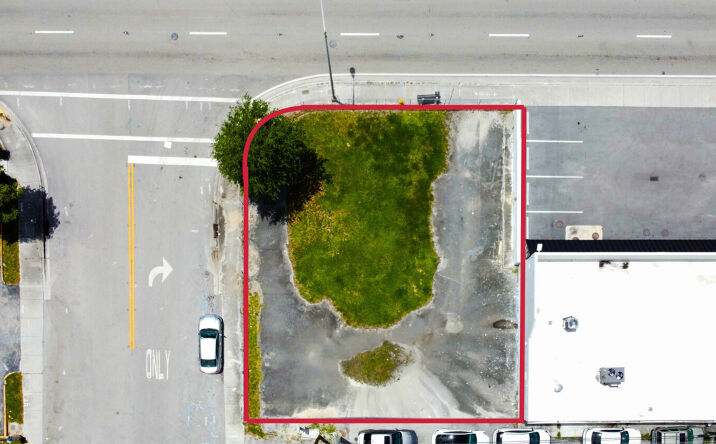 Pictures of Land property located at 7335 W Flagler St, Miami, FL 33144 for lease - image #1