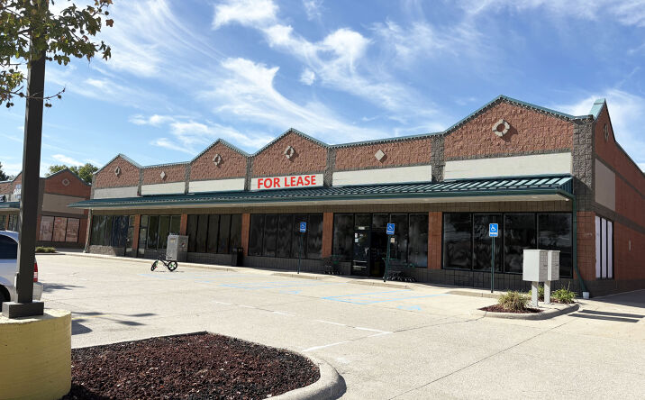 Pictures of Retail property located at 37821 Mound Rd, Sterling Heights, MI 48310 for lease - image #1