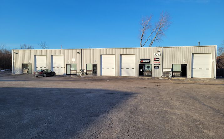 Pictures of Industrial property located at 2748 Grand Avenue, Waukegan, IL 60085 for lease - image #1