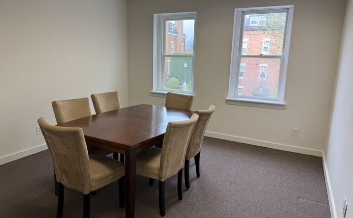 Pictures of Office property located at 737 8th St SE, Washington, DC 20003 for lease - image #1