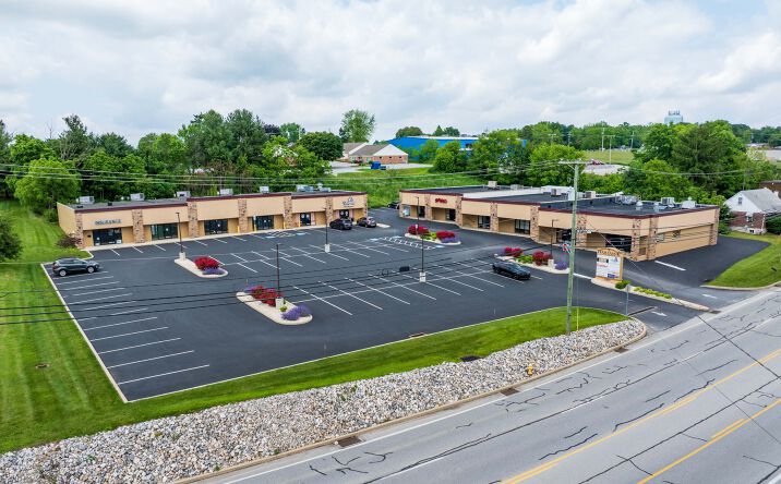Pictures of Retail property located at 2811 E Prospect Rd, York, PA 17402 for lease - image #1