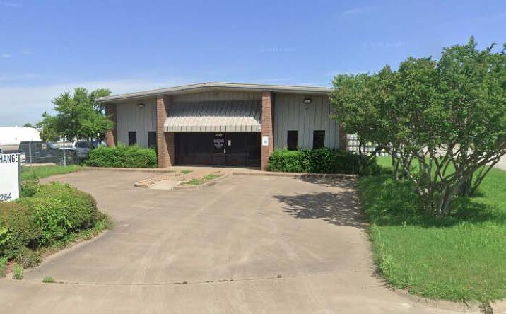 Pictures of Industrial property located at 209 Kimberly Dr, Cleburne, TX 76031 for lease - image #1
