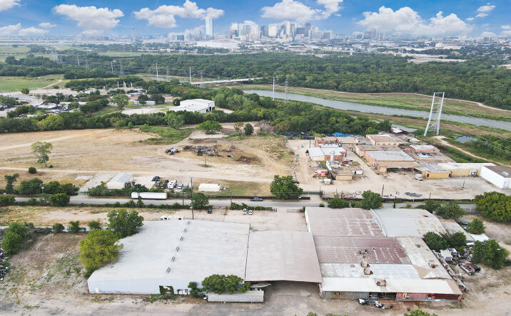 Pictures of Industrial property located at 3044 Morrell Ave, Dallas, TX 75203 for lease - image #1