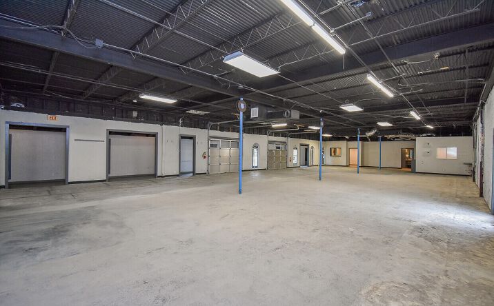 Pictures of Retail, Special Purpose property located at 19419 North Fwy, Spring, TX 77388 for lease - image #1