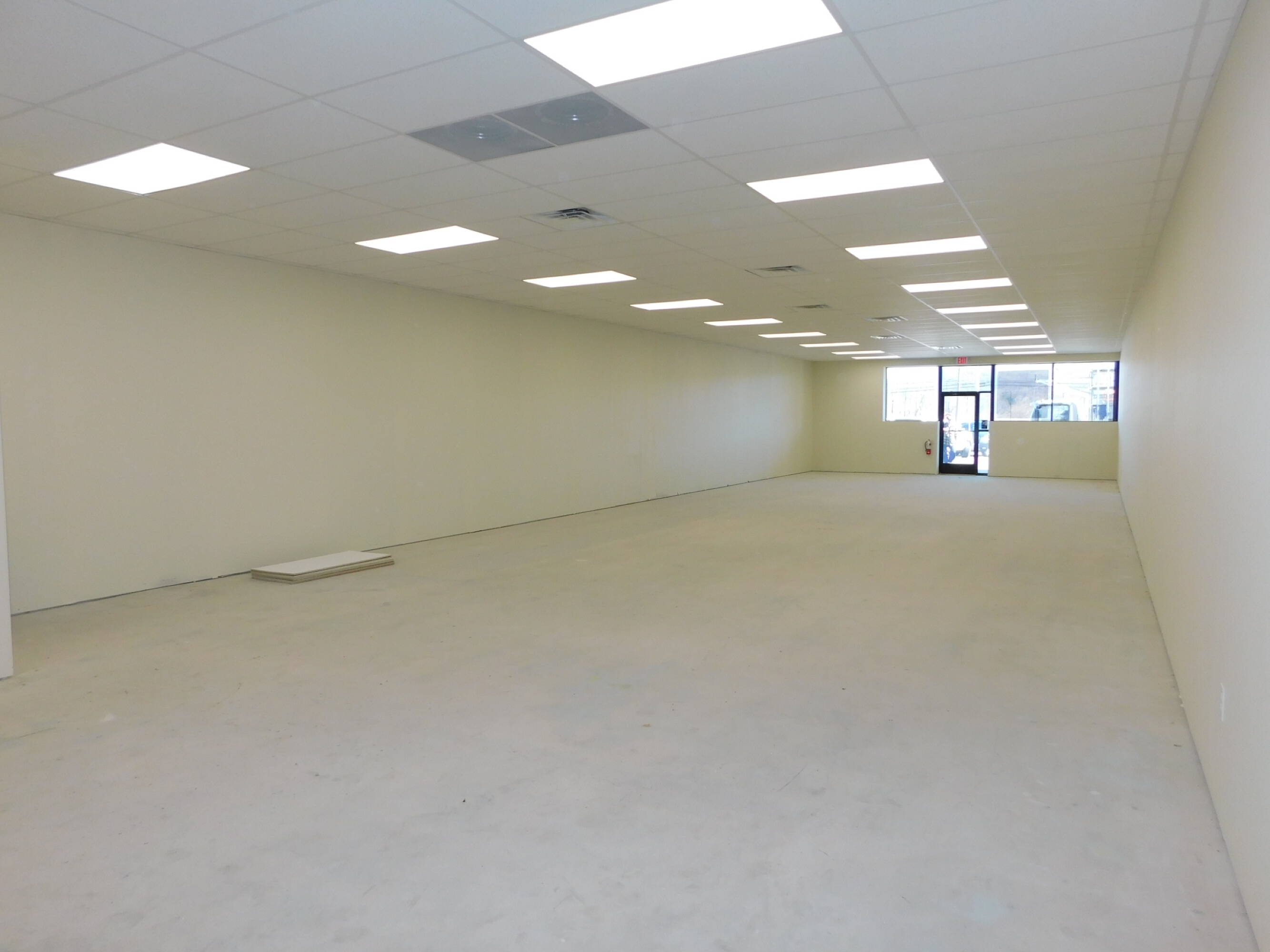 43004314 North Street & 90 Sunset Drive, York, PA 17401