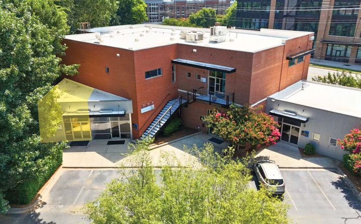 Pictures of Office property located at 2010 S Tryon St, Charlotte, NC 28203 for lease - image #1