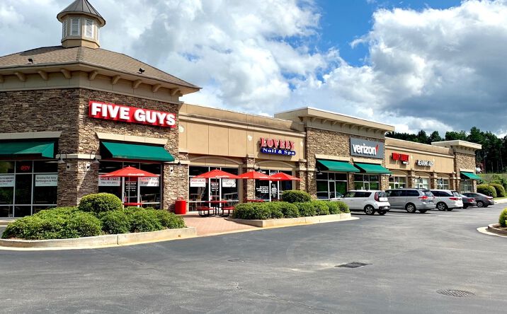 Pictures of Retail property located at 293 Steven B Tanger Blvd, Commerce, GA 30529 for lease - image #1