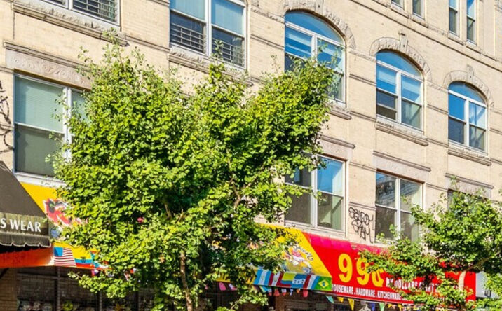 Pictures of Retail property located at 318 Knickerbocker Ave, Brooklyn, NY 11237 for lease - image #1