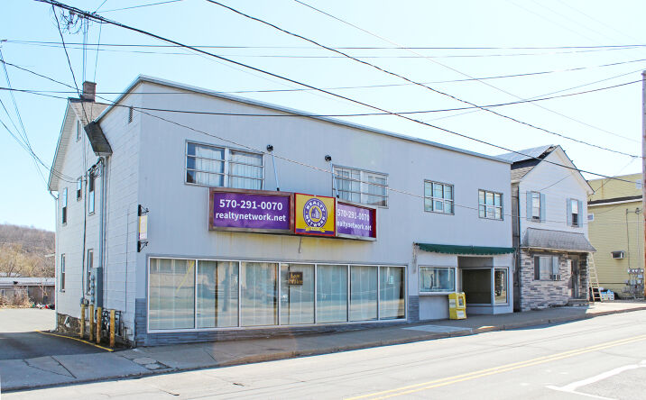 Pictures of Office property located at 814-816 Main St, Dickson City, PA 18519 for lease - image #1