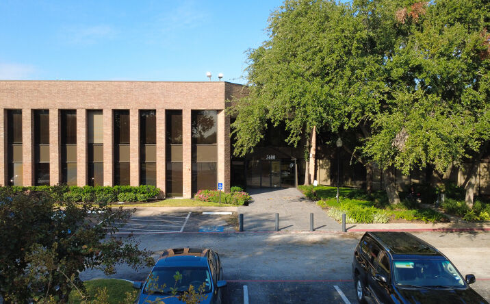 Pictures of Office property located at 3600 S Gessner Dr, Houston, TX 77063 for lease - image #1