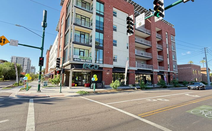 Pictures of Retail, Office property located at 301 W Roosevelt St, Phoenix, AZ 85003 for lease - image #1