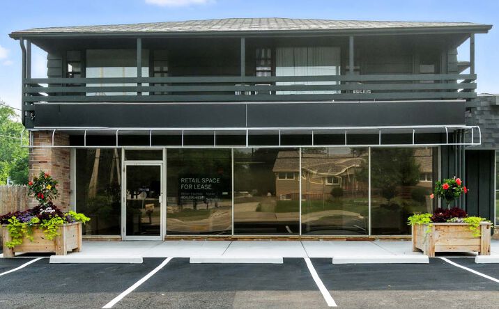 Pictures of Retail, Office property located at 7922 N Port Washington Rd, Fox Point, WI 53217 for lease - image #1