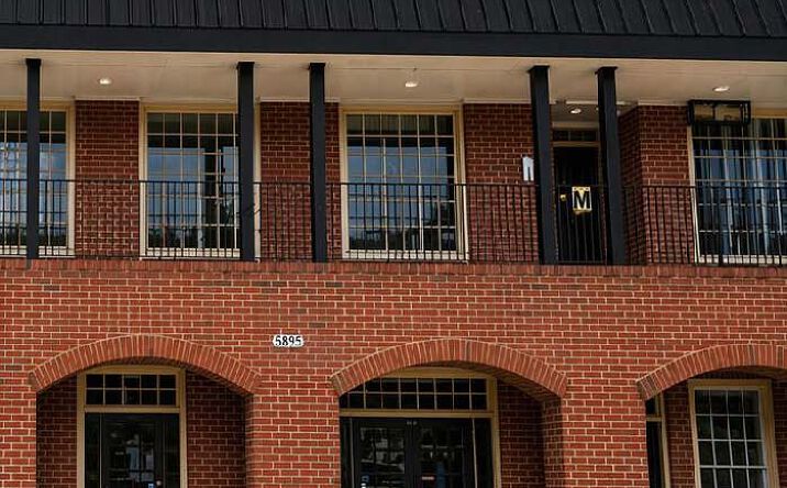 Pictures of Retail, Land property located at 5895 Memorial Dr, Stone Mountain, GA 30083 for lease - image #1